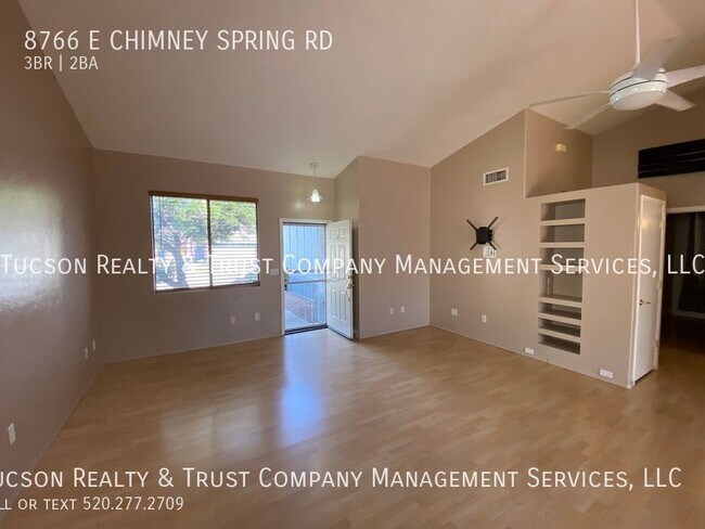 Foto del edificio - 8766 E Chimney Spring Dr