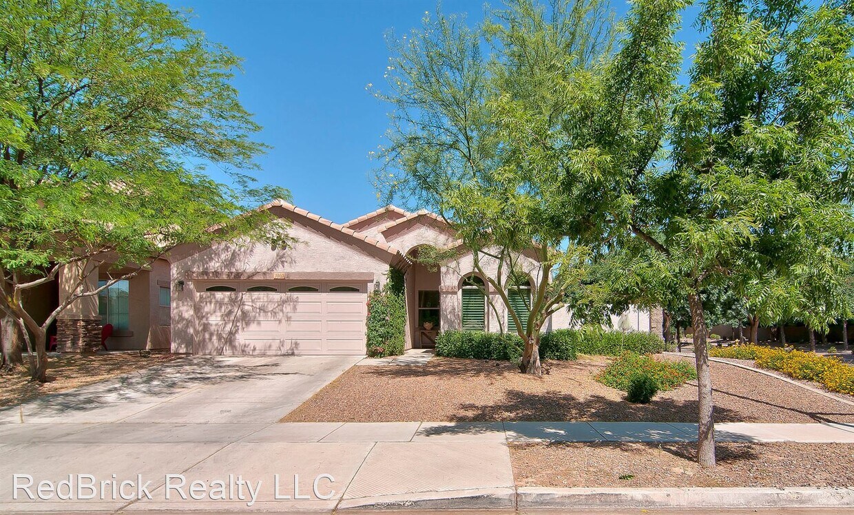 Primary Photo - 4 br, 2 bath House - 3860 S Marigold Way