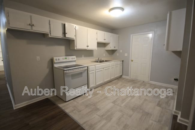 Building Photo - 4706 Arrowhead Trail