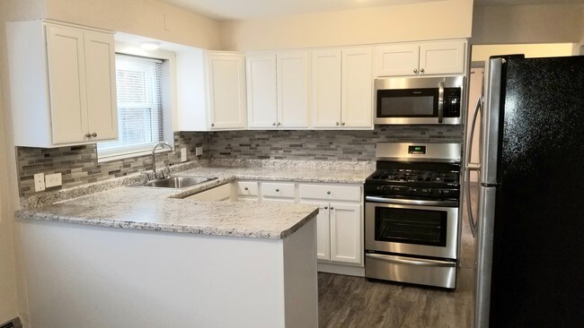 Foto del edificio - 3707 Forest Ave