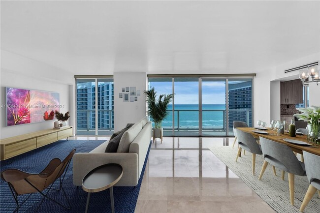 Foto del edificio - 5900 Collins Ave