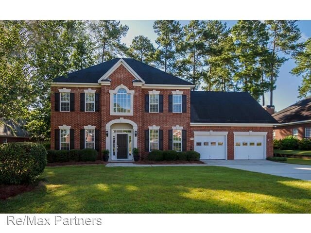 Primary Photo - 5 br, 3.5 bath House - 1390 Aylesbury Drive