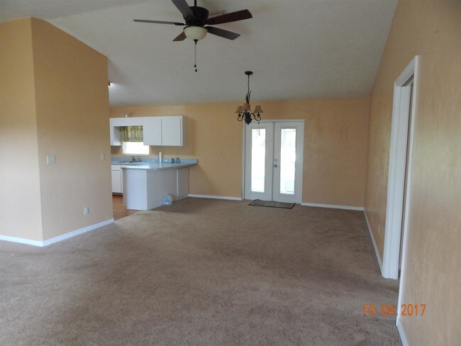 Building Photo - 3850 SW 56th Trl