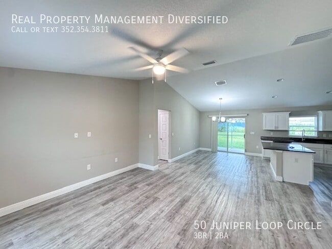 Foto del edificio - 50 Juniper Loop Cir