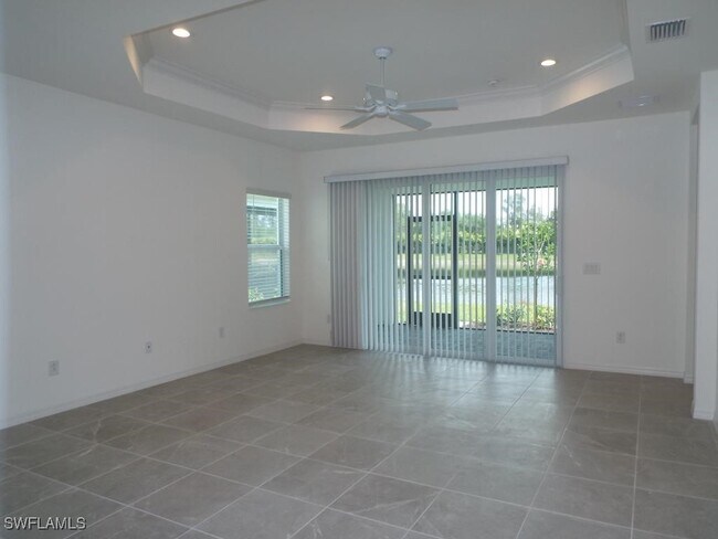 Foto del edificio - 11704 Solano Dr