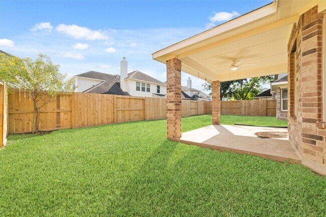 Building Photo - 14011 Pawnee Trails Dr
