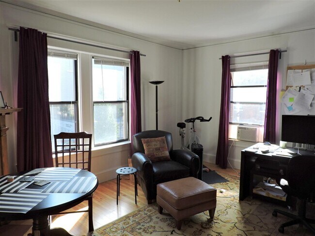 Foto del edificio - 84 Prescott St