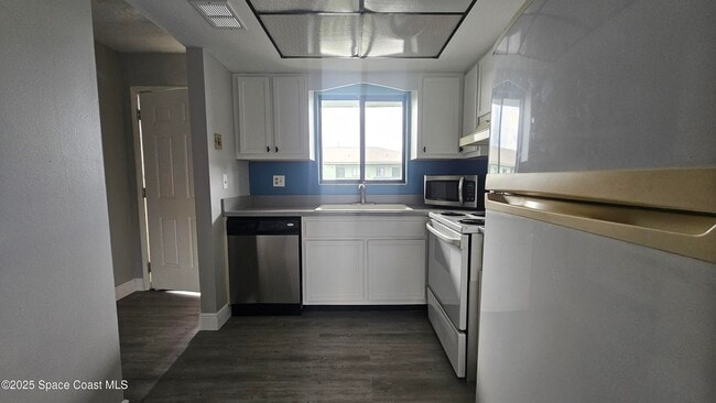 Foto del edificio - 1556 University Ln