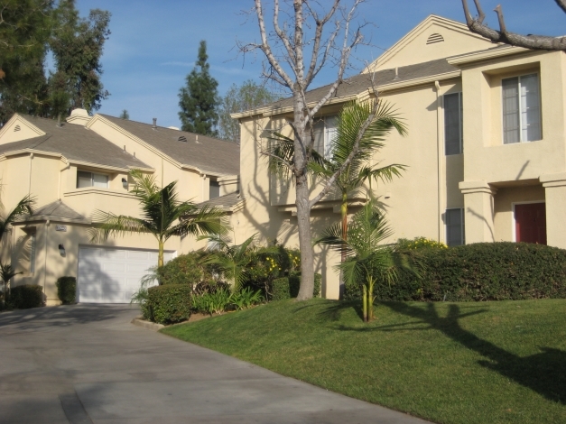 Foto del edificio - Terrace Pines Townhomes