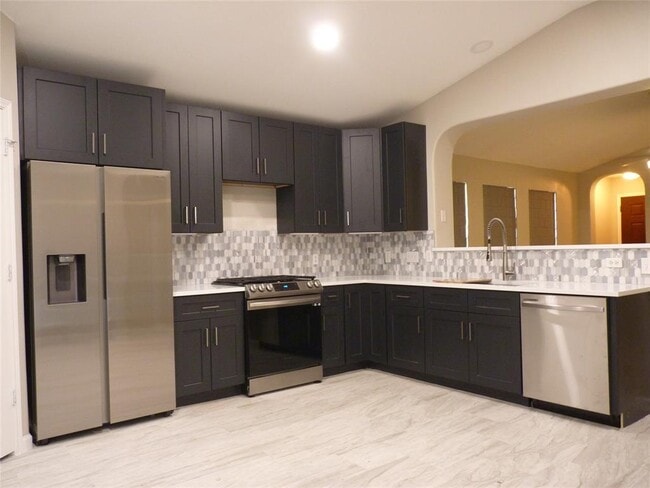 Foto del edificio - 1821 Bill Baker Dr