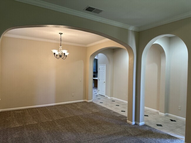 Foto del edificio - Weston Ranch 4 Bedroom 2.5 Bathroom Home