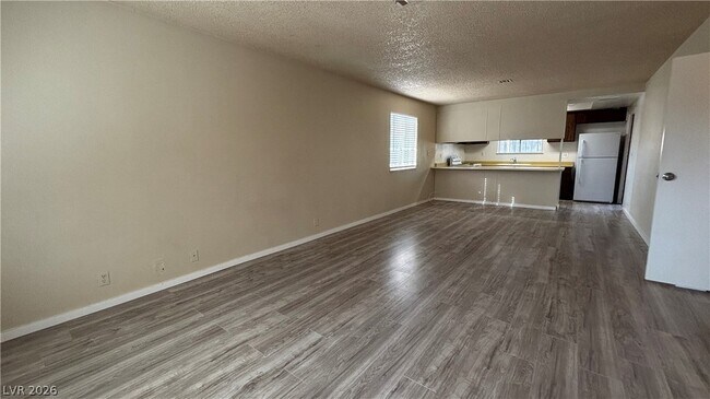 Foto del edificio - 3231 Jericho St