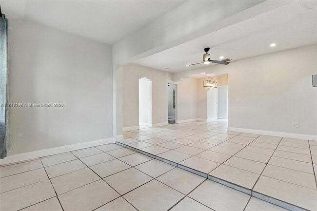 Foto del edificio - 500 NW 47th St