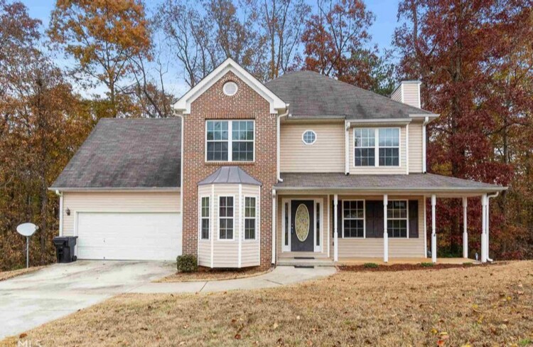 Beautiful 4 bedroom home with full basement in Ellenwood in a quiet spacious community. - 4448 Mortons Way
