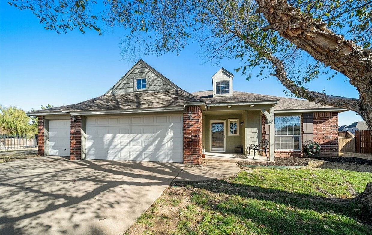 Primary Photo - Immaculate home in Sawgrass at Bailey Ranch!