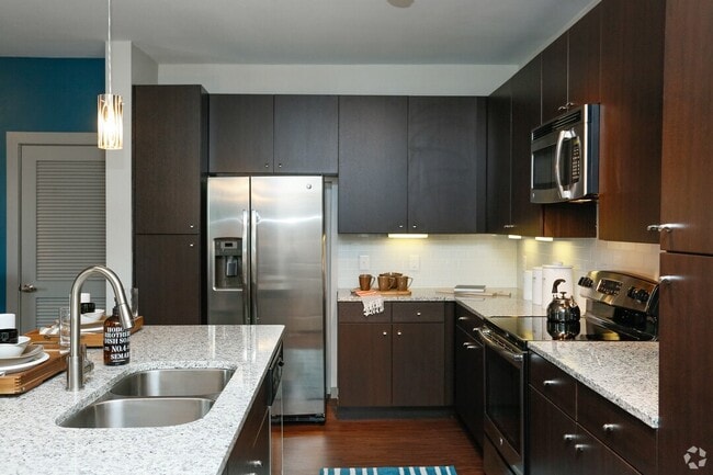 Photo - Your New Apartment Comes with 1 Month FREE!