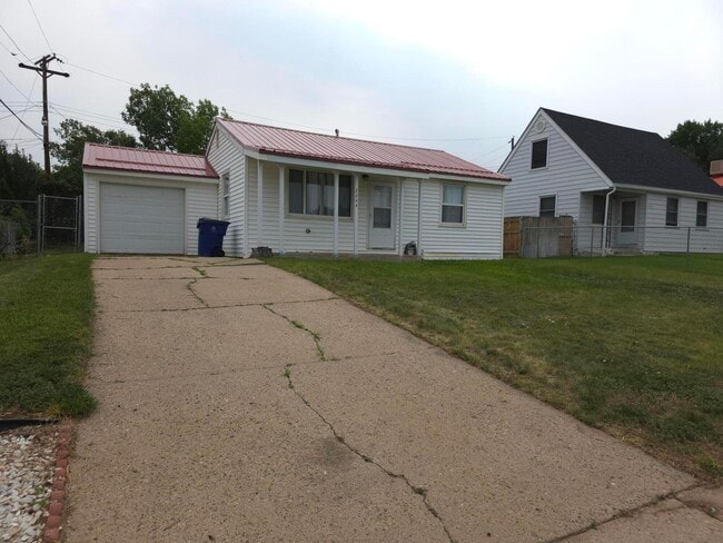 Foto del edificio - 2644 Barela St