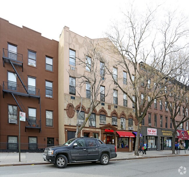 Foto del edificio - 378-380 Court St