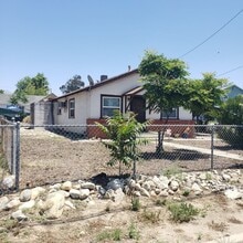 Building Photo - 1370 Chrysolite Ave