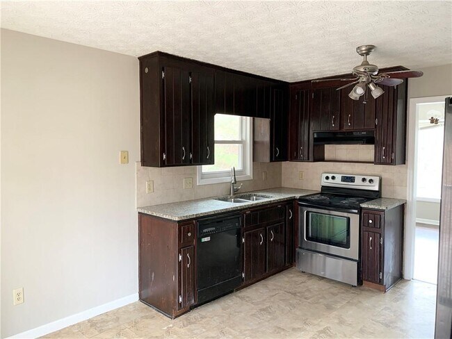 Foto del edificio - 2256 Ravenwood Trail