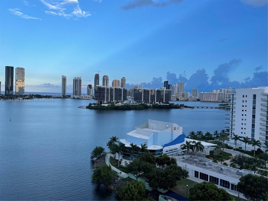 3330 NE 190th St Unit 1317, Aventura, FL 33180 Condo for Rent in