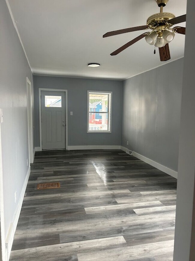Foto del edificio - 1333 Truman St