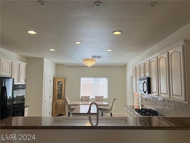 Building Photo - 5433 Volonne Ct