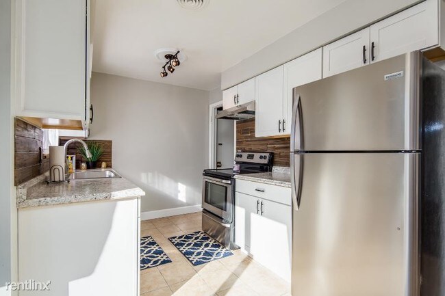 Foto del edificio - 4 br, 2 bath House - 1170 W. 102nd place