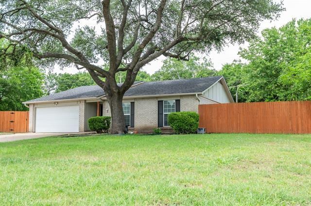 Foto principal - 1903 Spies Springs Ct