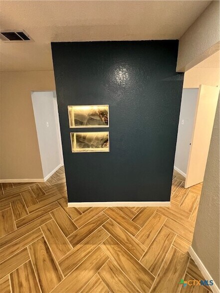 Foto del edificio - 309 Erby Ave