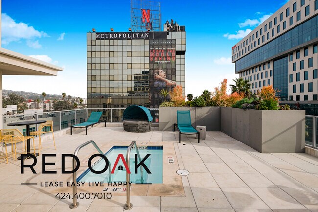 Building Photo - ~1 Month FREE~ Magnificent Two Bedroom wit...
