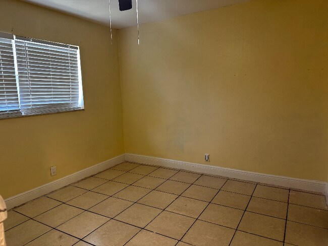 Foto del edificio - 6500 NW 20th Ct