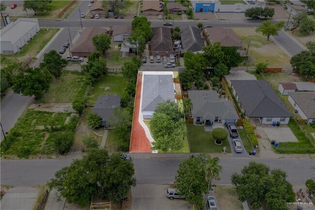 Foto del edificio - 2409 W Hackberry Ave
