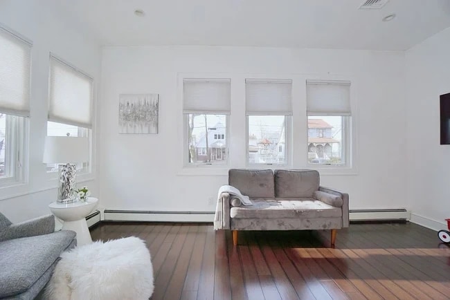 Building Photo - 137 Bryant Ave