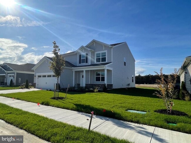 Foto del edificio - 33016 Blue Iris Rd