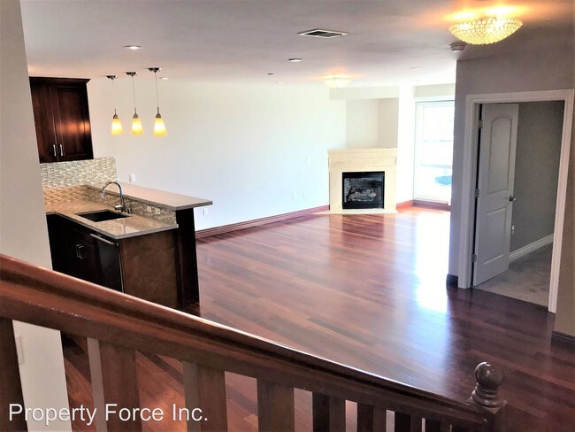 Foto del edificio - 3 br, 3 bath House - 821 Taraval Unit C