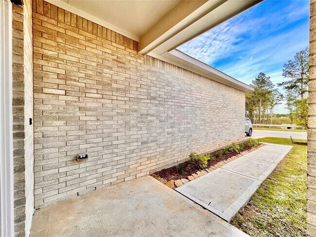 Building Photo - 21122 Voyage Ln