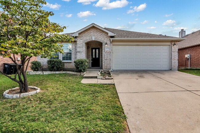 "Spacious 4-Bedroom Home – 2,085 Sq Ft For... - "Spacious 4-Bedroom Home – 2,085 Sq Ft For...