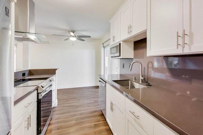 Building Photo - 1662 Hollenback Avenue-12