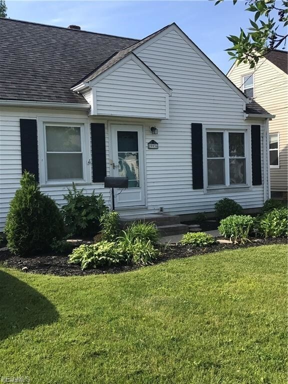 29936 Phillips Ave, Wickliffe, OH 44092 House for Rent in Wickliffe