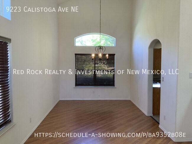 Foto del edificio - 9223 Calistoga Ave NE