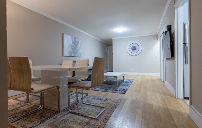 Foto del edificio - 788 Columbus AVE