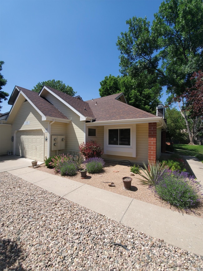 Building Photo - 1038 Cunningham Dr