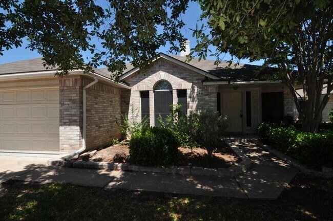 Building Photo - 17309 Bishopsgate Dr