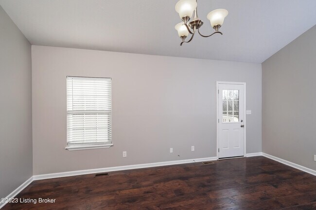 Building Photo - 6712 Leverett Ln