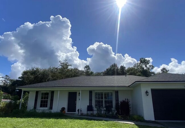 Building Photo - 11529 Forest Mere Dr