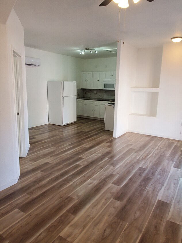 Foto principal - 1334 Pavilions Ave
