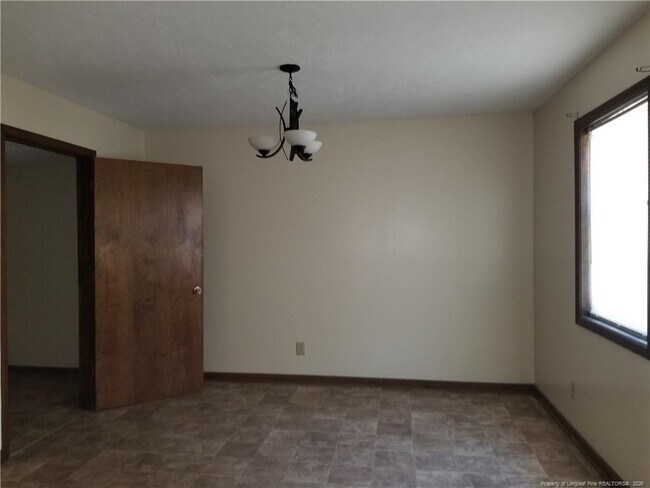 Foto del edificio - 2401 Oak St