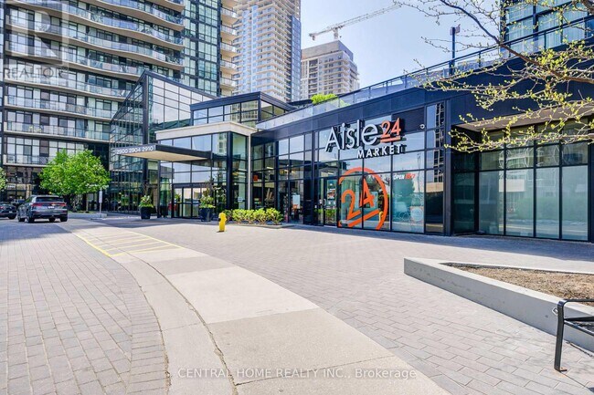 Building Photo - 2910 Hwy 7