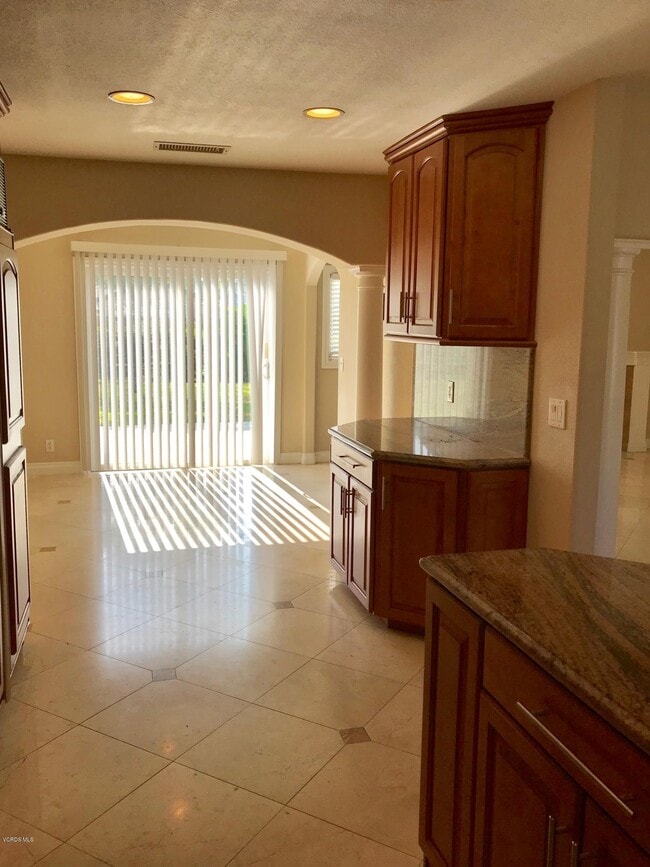 Building Photo - 169 Cathy Dr